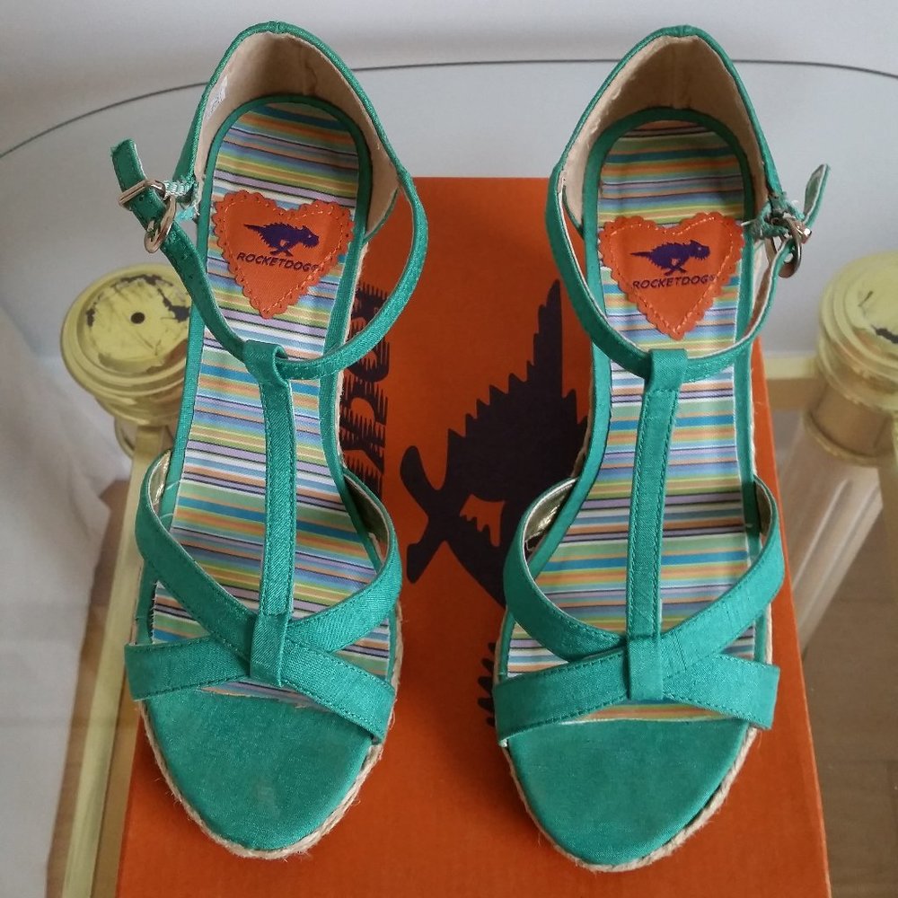 Rocket Dog - Kendall Thai Silk wedge sandals